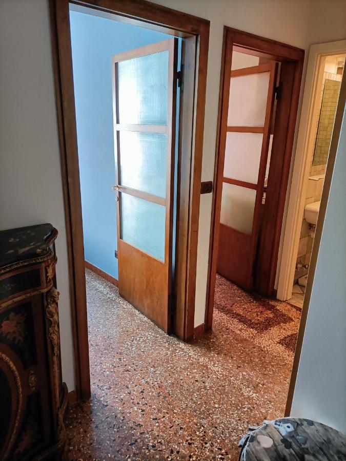 Sun Studio Appartement Bologna Buitenkant foto